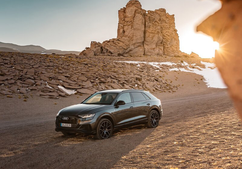 Rent an Audi Q8 - Image 4