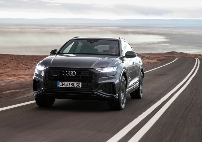 Rent an Audi Q8 - Image 8