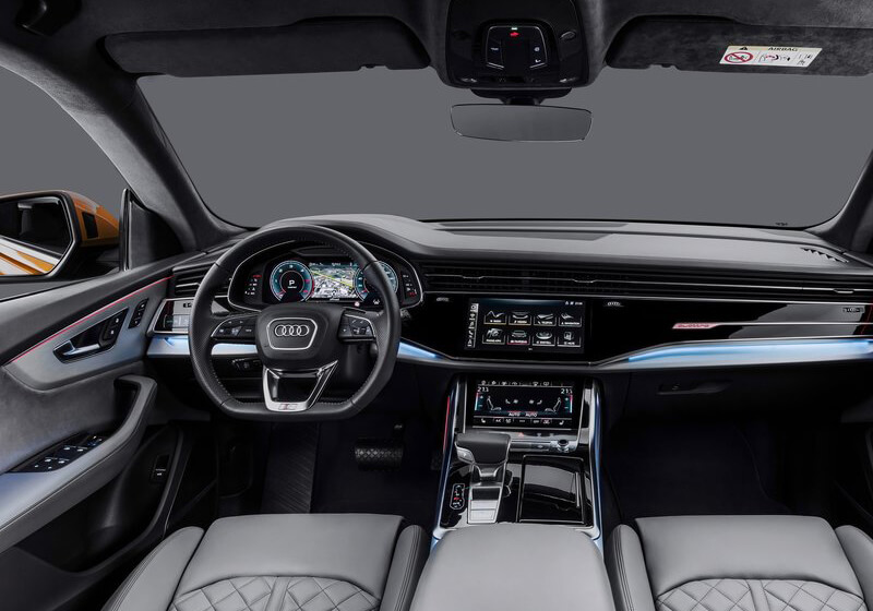 Rent an Audi Q8 - Image 10