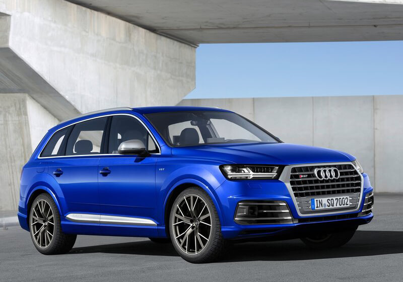 Rent an Audi SQ7 - Image 3