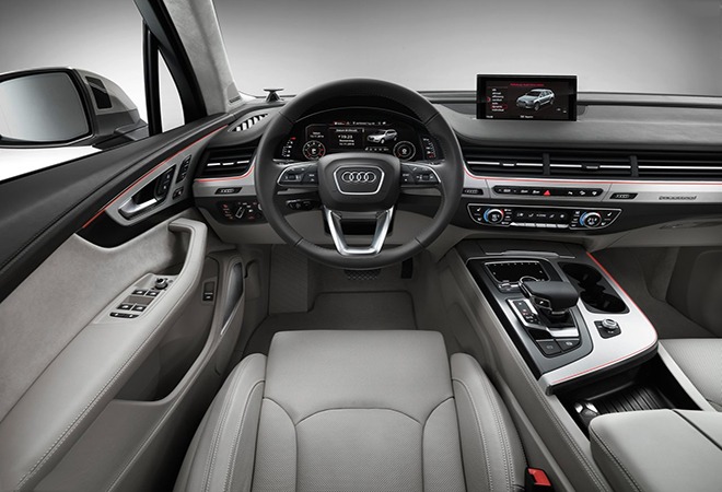 Rent an Audi Q7 - Image 7