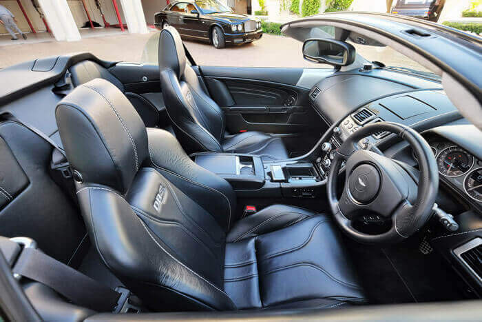Rent an Aston Martin DBS Volante - Image 6