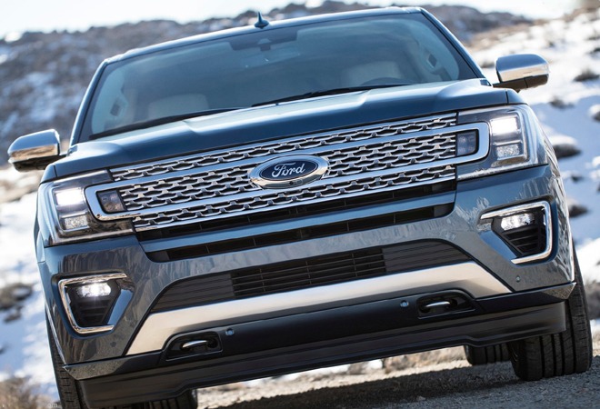 Rent a Ford Expedition - Image 3