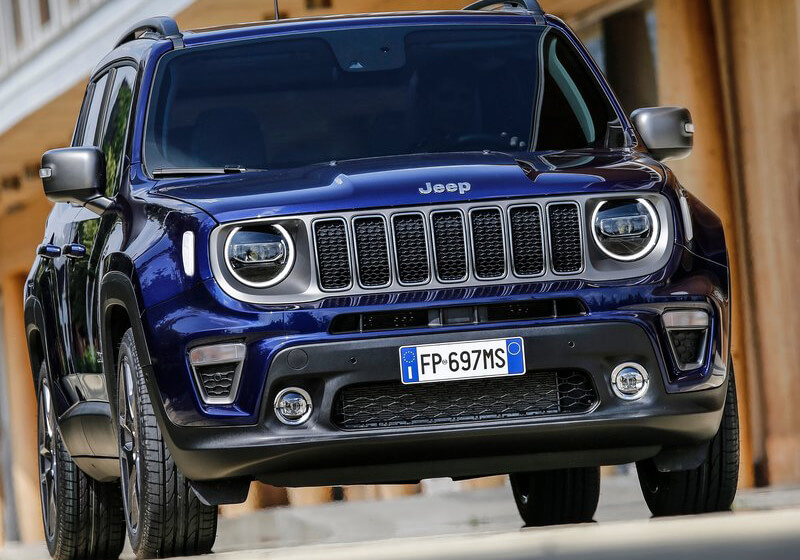 Rent a Jeep Renegade - Image 4