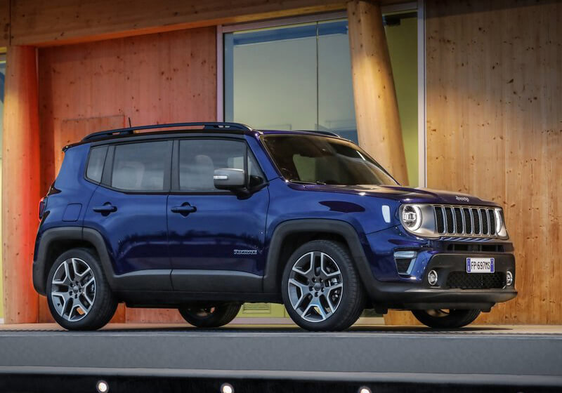 Rent a Jeep Renegade - Image 5