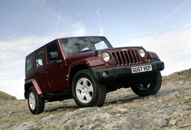 Rent a Jeep Wrangler - Image 3