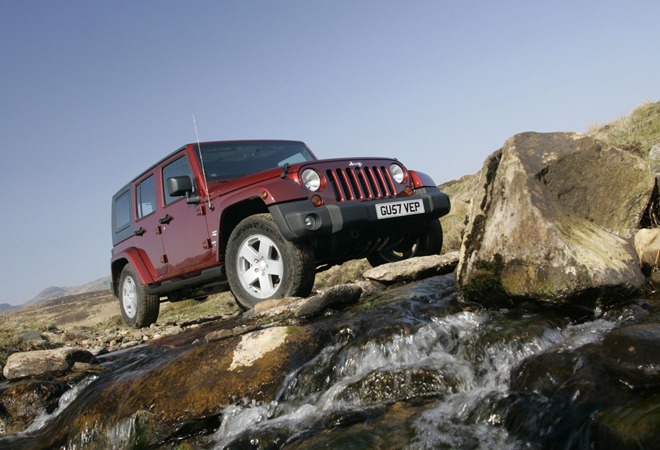 Rent a Jeep Wrangler - Image 4
