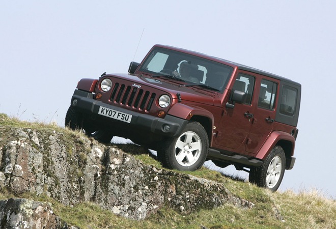 Rent a Jeep Wrangler - Image 6