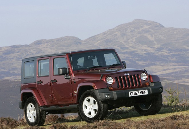 Rent a Jeep Wrangler - Image 7