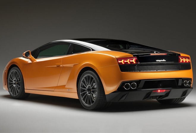 Rent a Lamborghini Gallardo LP 560 4 - Image 6