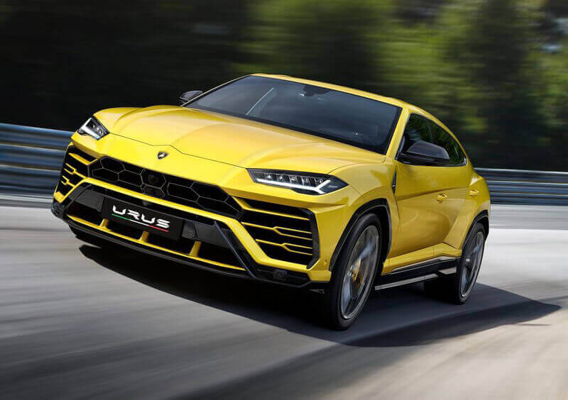 Rent a Lamborghini Urus - Image 6