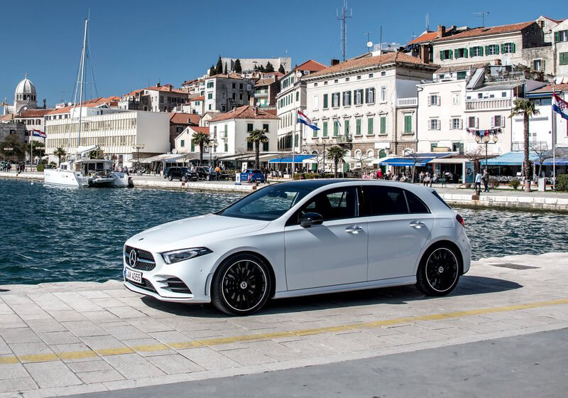 Rent a Mercedes-Benz A 200 - Image 6