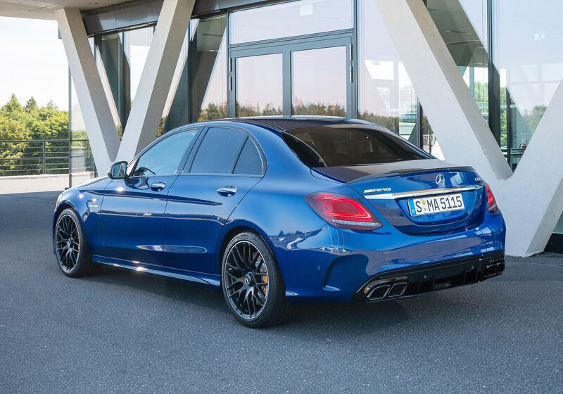 Rent a Mercedes-Benz C63 S AMG - Image 6