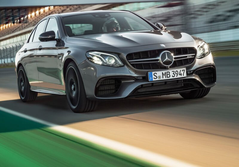 Rent a Mercedes-Benz E63 AMG - Image 5