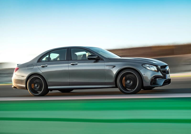 Rent a Mercedes-Benz E63 AMG - Image 7