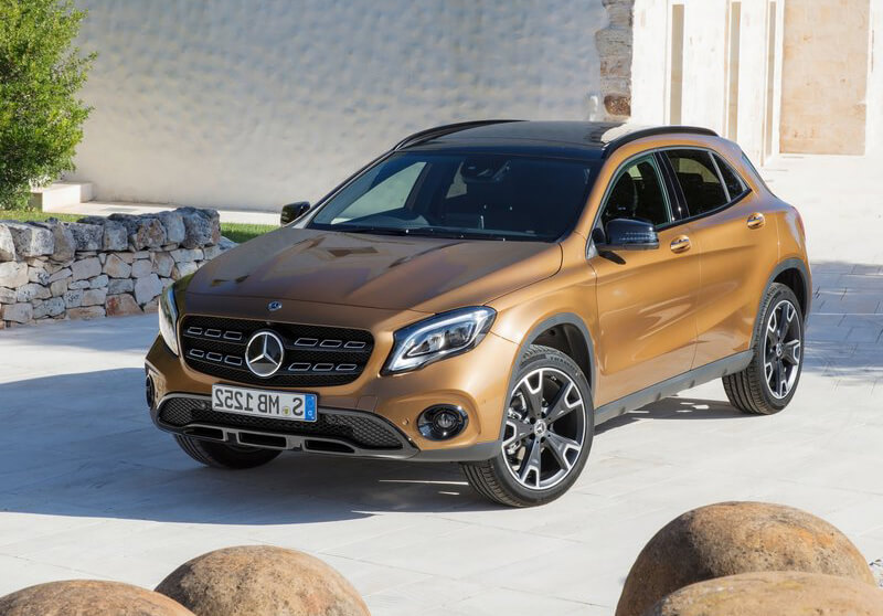 Rent a Mercedes-Benz GLA - Image 2