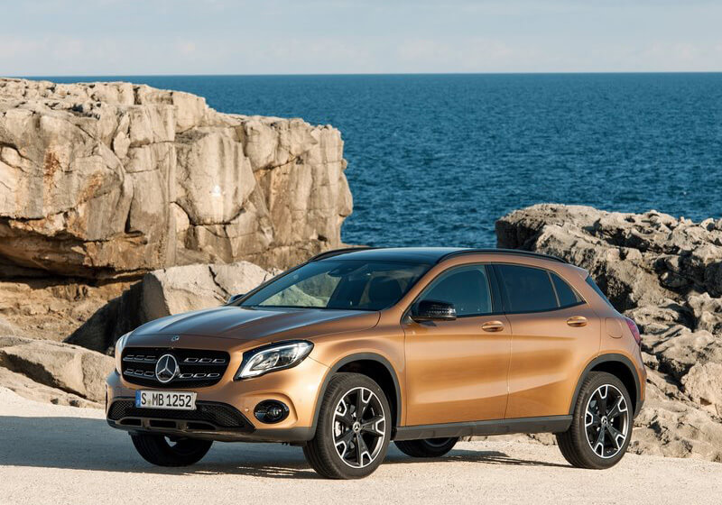 Rent a Mercedes-Benz GLA - Image 3