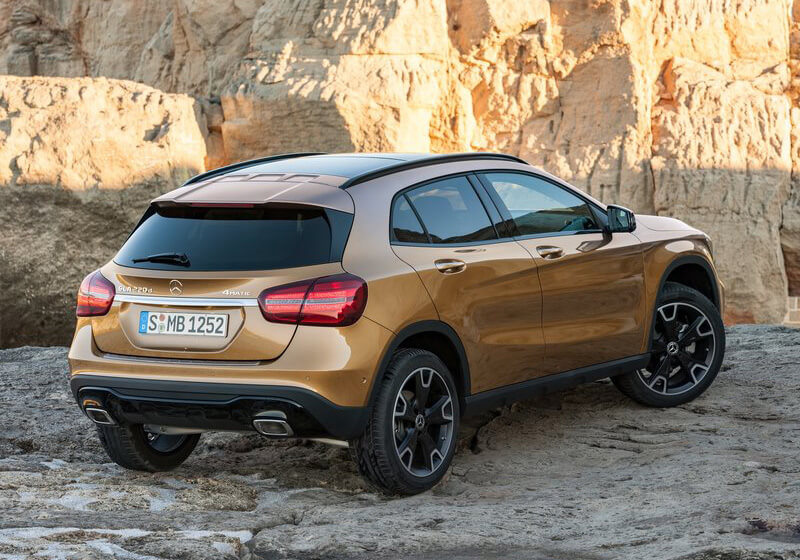 Rent a Mercedes-Benz GLA - Image 6