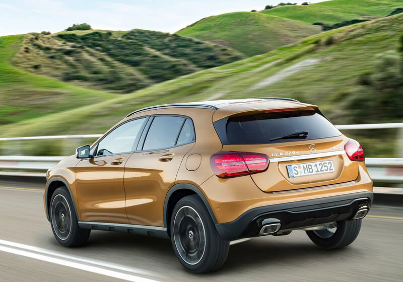 Rent a Mercedes-Benz GLA - Image 10