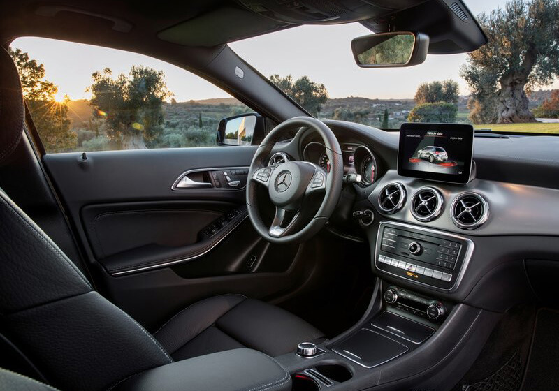 Rent a Mercedes-Benz GLA - Image 11