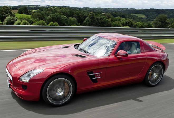 Rent a Mercedes-Benz SLS AMG - Image 2