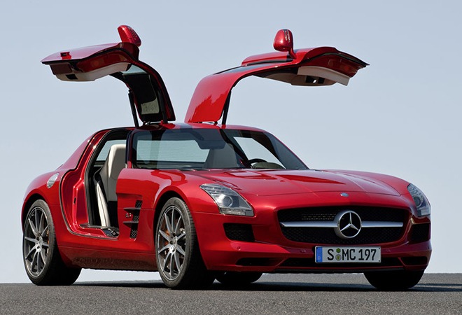 Rent a Mercedes-Benz SLS AMG - Image 9