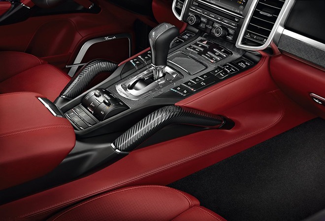 Rent a Porsche Cayenne S - Image 6