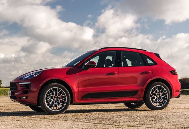 Rent a Porsche Macan - Image 6