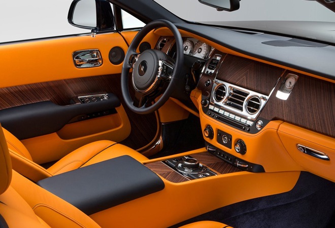 Rent a Rolls Royce Dawn - Image 7