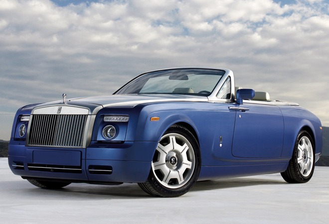 Rent a Rolls Royce Phantom Drophead - Image 10