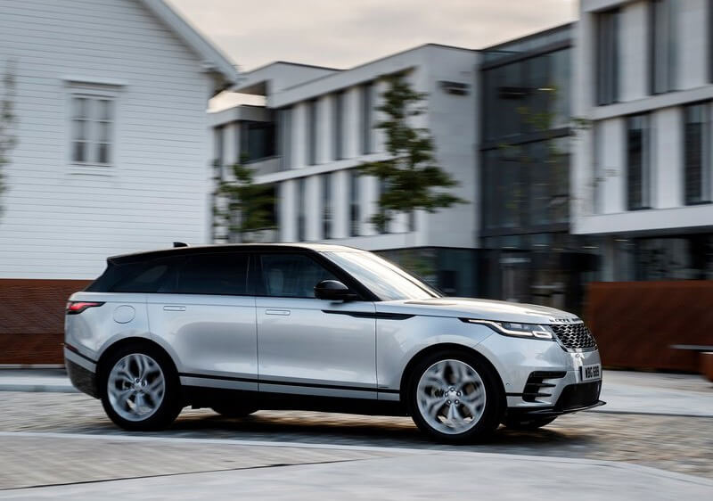 Rent a Range Rover Velar - Image 5