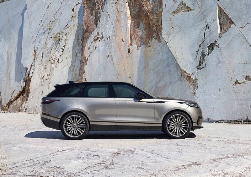 Rent a Range Rover Velar - Image 8