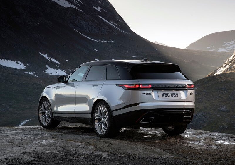 Rent a Range Rover Velar - Image 10
